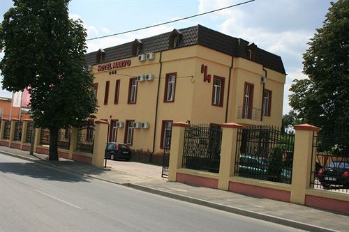 Hotel Maryo Плоєшті Екстер'єр фото